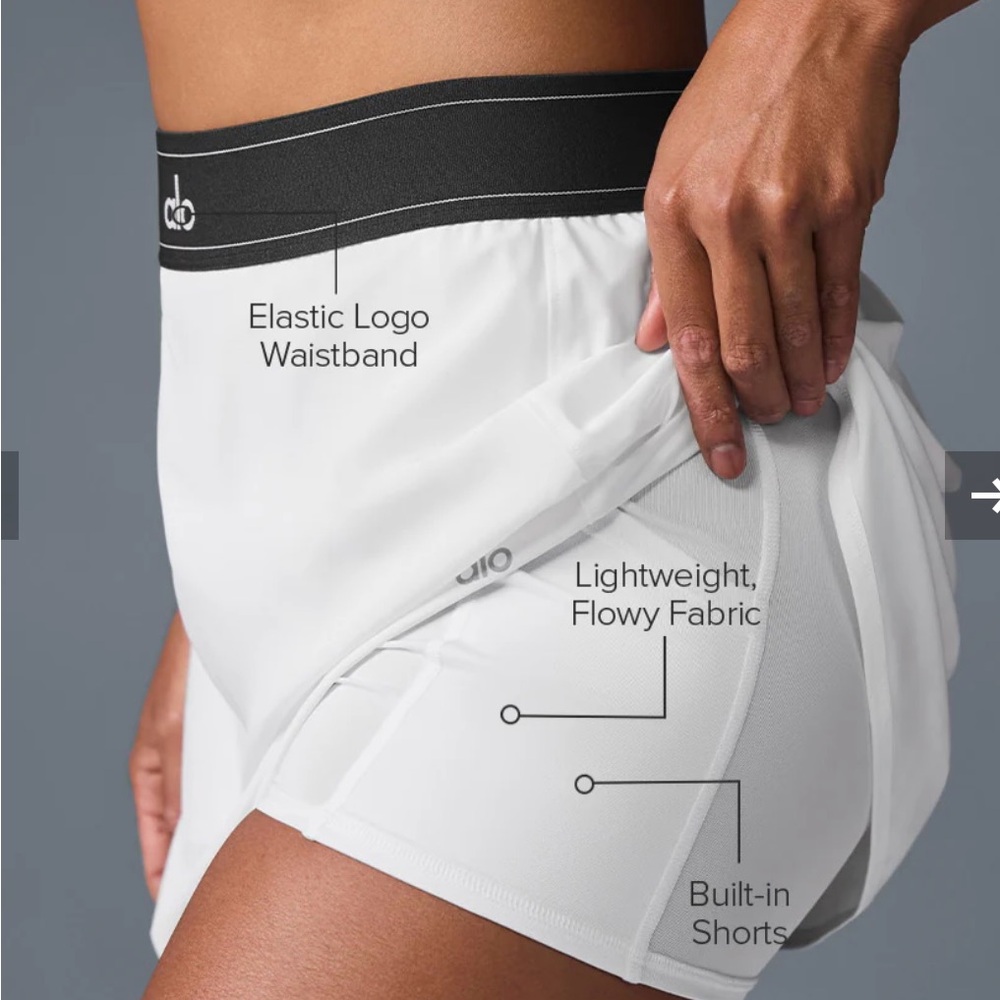 Alo yoga , match point tennis skirt